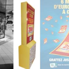 Totem carton grand jeu Ticket d'Or, plv animation commerciale, plv grand jeu, plv supermarché, plv interactive 